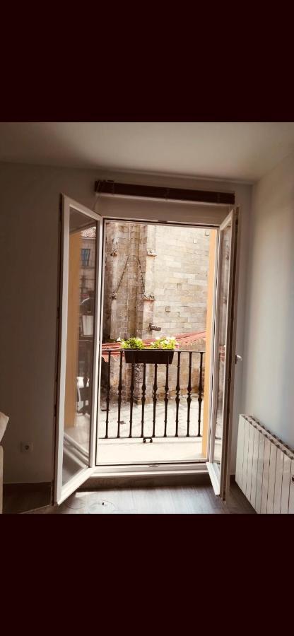 Apartamento Noia Centro Izqda Eksteriør billede